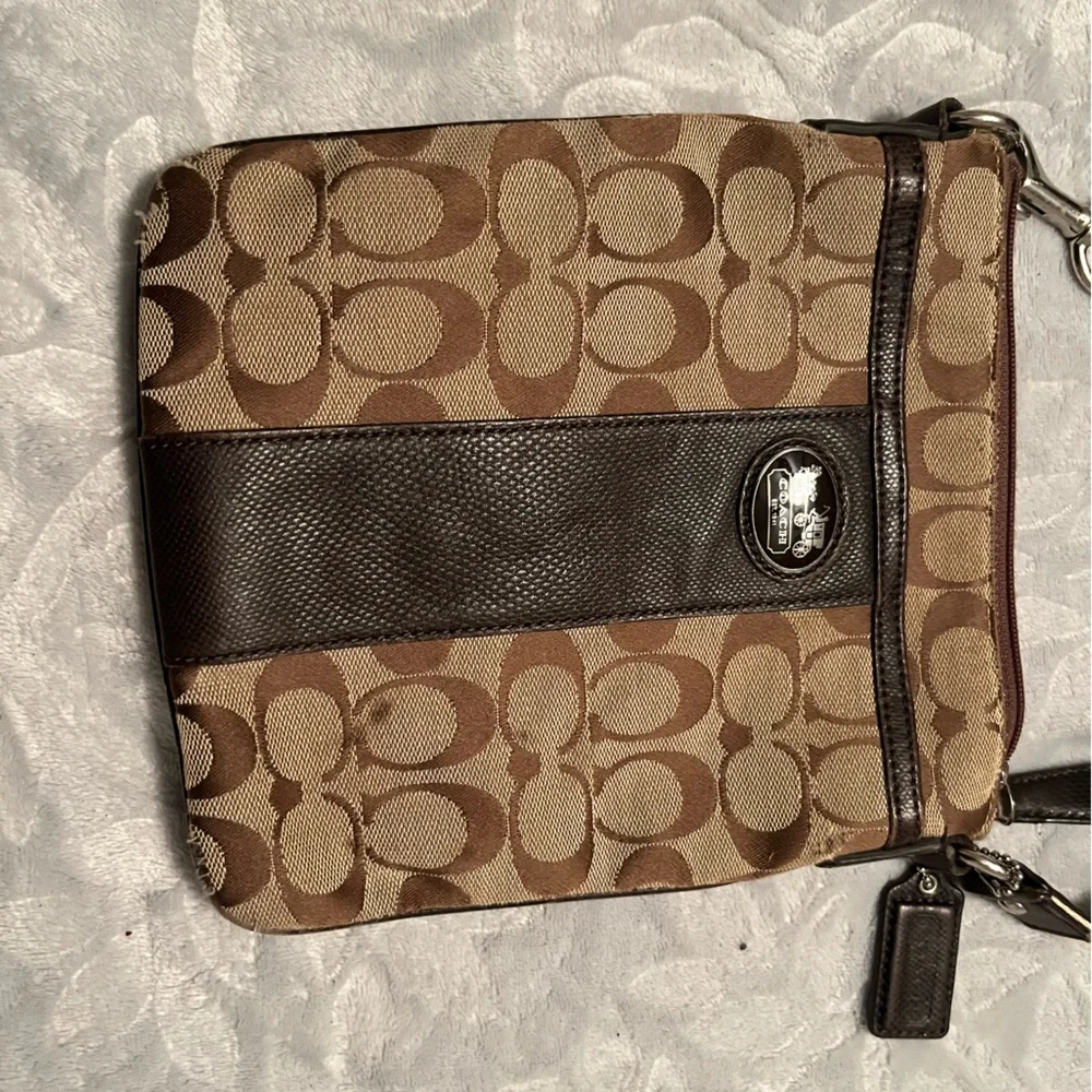 Coach Signature Brown and Tan Messenger Bag - Picture 1 of 4